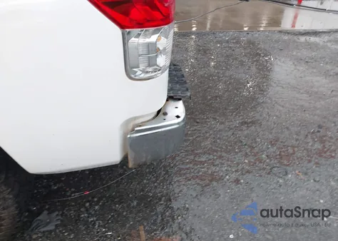 2011 Toyota Tundra Grade 4.6L V8 из США, поврежденный, VIN 5TFRM5F12BX020978